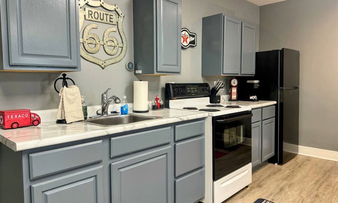 Wilmington Apartment | Downtown Modern Studio by Route 66