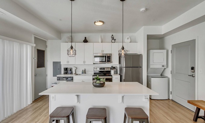 Downtown Salt Lake City Apartment | Downtown Penthouse Living w/Sleeper Sofa & Views