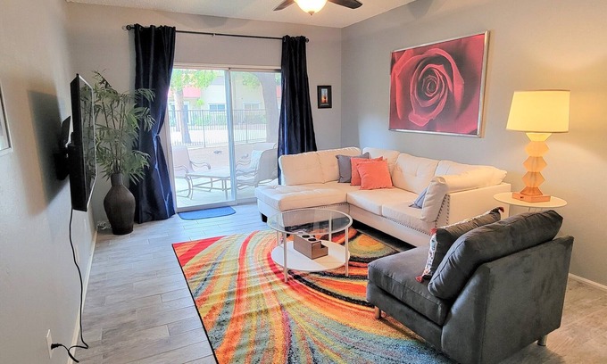 Encanto Condo | Downtown Phoenix R&R X2