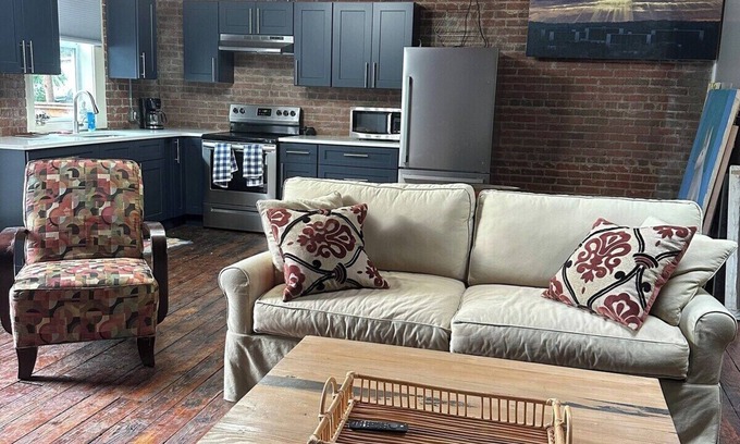 Pittsboro Apartment | Downtown Pittsboro Boho Loft