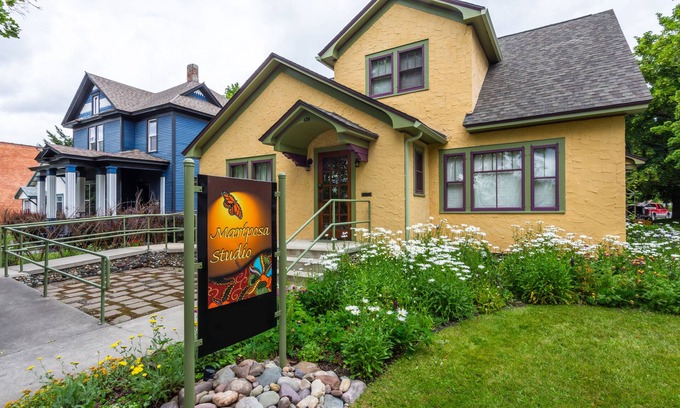 Heart of Missoula House | Downtown Retreat in Restored Historic Cottage with Off-Street Parking
