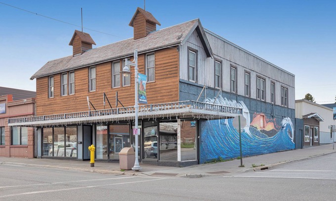 Two Harbors Apartment | Downtown Retreat, Near Parks & Brewery, Unit 3
