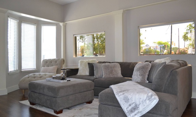 Historic Garderns House | Downtown San Antonio cozy 3BR 2BA with free parking