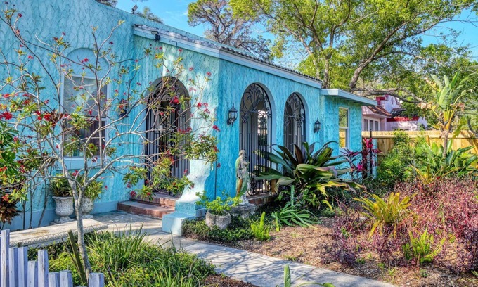 Central Sarasota House | Downtown Sarasota, Casa de Zara