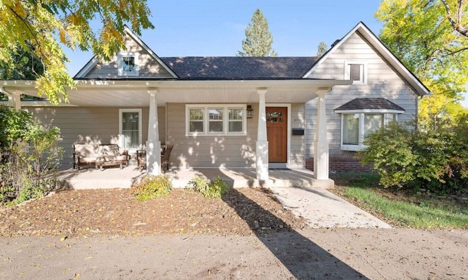 Spearfish House | Downtown Spearfish Historic Home