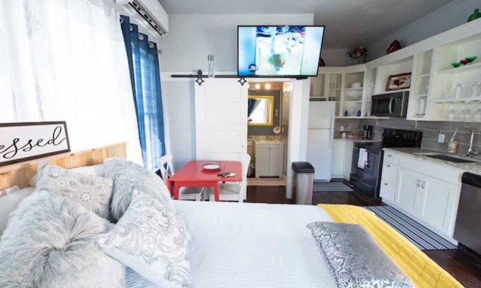 Nacogdoches Apartment | Downtown Studio Gem