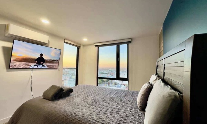 Avenida Revolucion Apartment | Downtown TJ Ave Revolucion 1BR Suite 10th floor