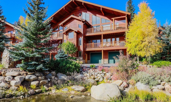 Old Town House | Downtown Townhome Near the Slopes w/ Free WiFi, Gas Grill, & Private Hot Tub