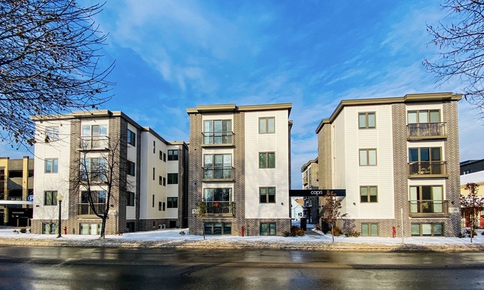 Traverse City Condo | Downtown Traverse City Luxury Condo - Capri 3
