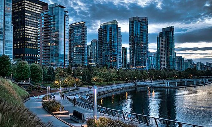 Coal Harbour Condo | Downtown Vancouver 2 Bedroom 2 bathroom Condo with Views in Coal Harbour