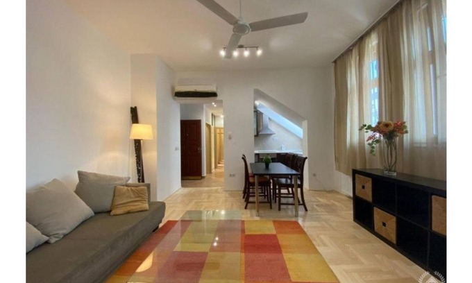 Erzsebetvaros Apartment | Downtown Vibe Apartment