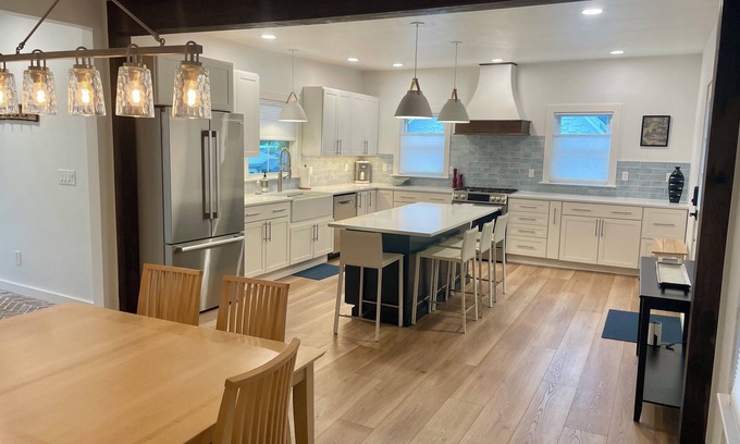Wolfeboro House | Downtown Wolfeboro! Walk to the lake, restaurants and park