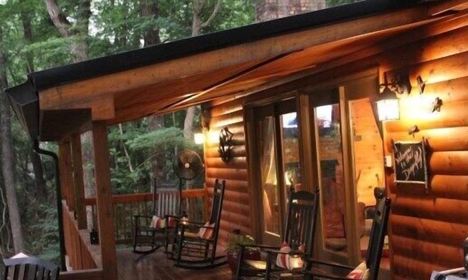 Ellijay Cabin | Dragonfly on the Cartecay- Romantic Getaway or Just Get Away! Tube or Kayak from