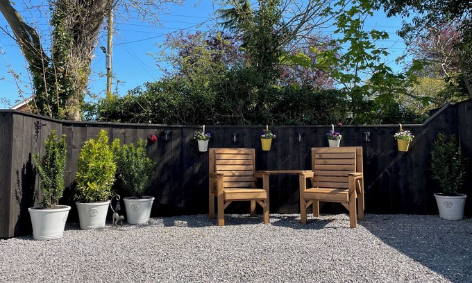 East Cowton Cottage | Dragonstone Lodge