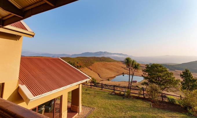 Himeville House | Drakensberg Luxury Accommodation - Misty Ridge