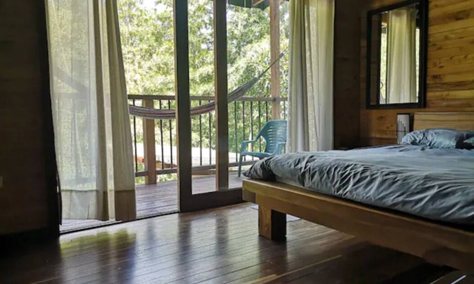 Guatape Ski Chalet | Dream cabin in Guatapé