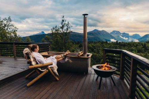 Møre og Romsdal House | Dream Cabin Mivo X - Mountain Views and Idyllic Location at Strandafjellet