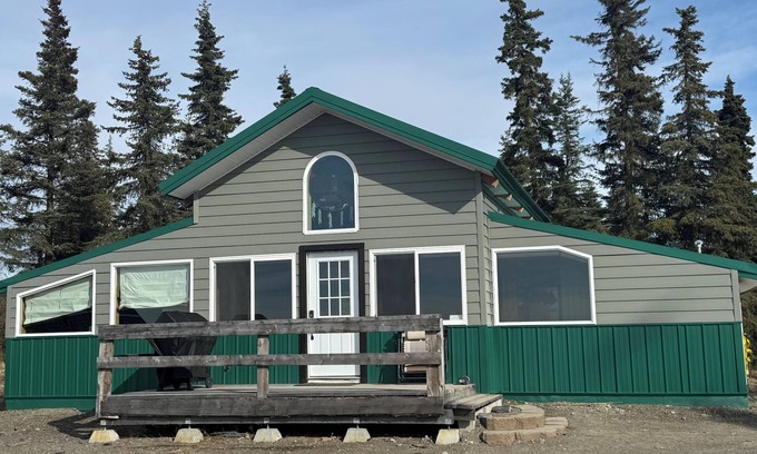 Clam Gulch Cabin | Dream Catcher Cabin on the bluff