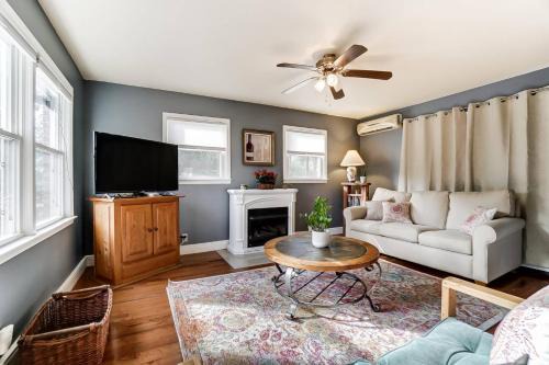 Oakhurst House | Dream Catcher’s Bungalow
