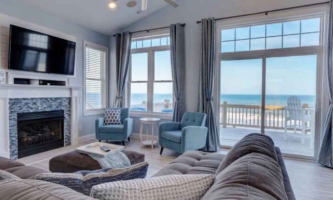 Surf City House | Dream Getaway a Gorgeous Private Oceanfront with Hot Tub Sleeps 12