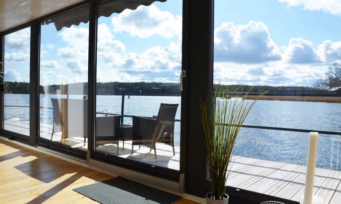 Blankaholm House | Dream holiday on the water in the middle of the archipelago