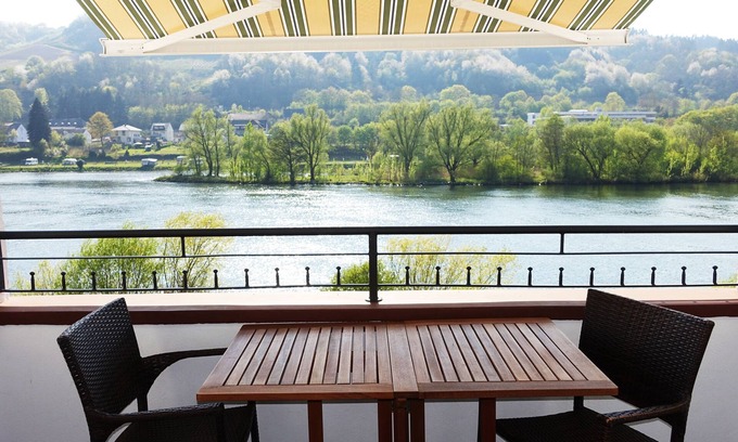 Zell Condo | Dream location - Exclusive luxury apartment Zell Mosel with balcony 10 meters from the water