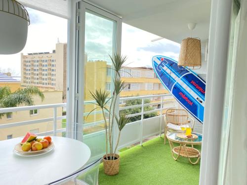 Carihuela Apartment | Dream of light and Beach THE GREEN DOOR