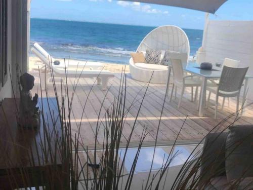 Nettle Bay Apartment | DREAM ON THE BEACH