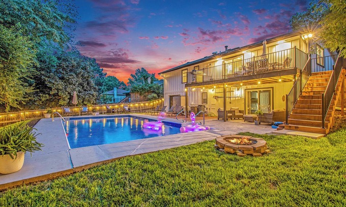 Leawood Southwest House | Dream pool house with game room