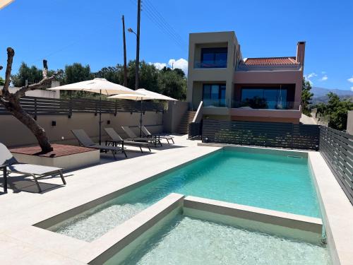 Makrys Tichos House | Dream's House - Villa with Pool & Stunning Views