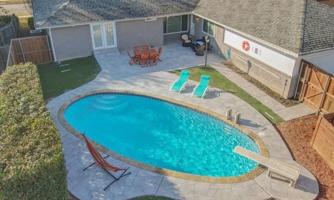 Garland House | Dream Vacation Home with Pool for Large Groups!