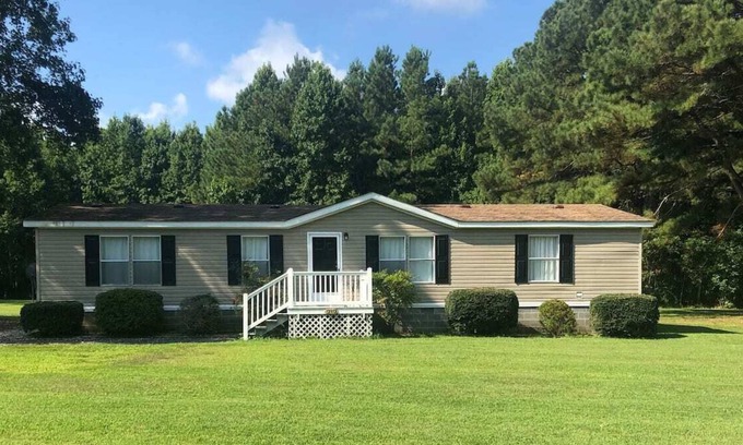 Craddockville House | Dream vacation to fish and hunt!