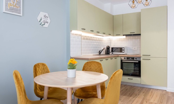 Oradea House | Dream Weaver's Retreat