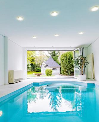 Weil am Rhein Apartment | Dreamapartment La Vigna "Stone" Suite mit eigenem Indoorpool & Sauna & Grillhütte - Weil am Rhein