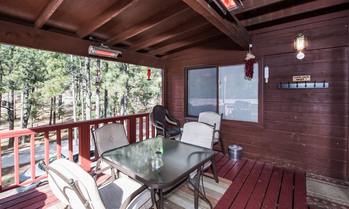 Ruidoso Cabin | Dreamcatcher by Vtrips