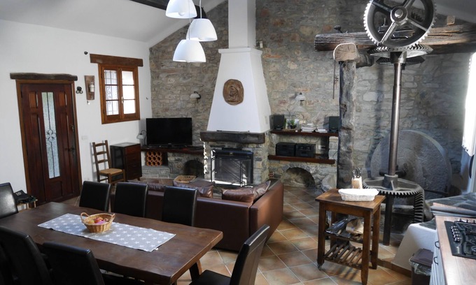 Montalto Ligure House | Dreamlike old oil mill in a romantic location right on the river