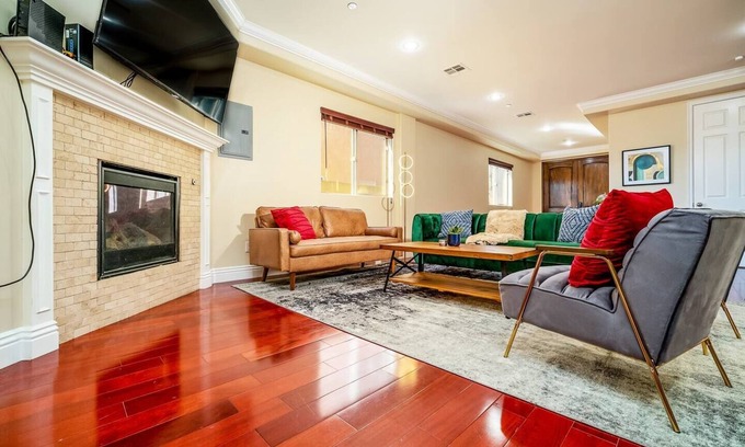 Inglewood House | Dreamscape LA - Main House Only