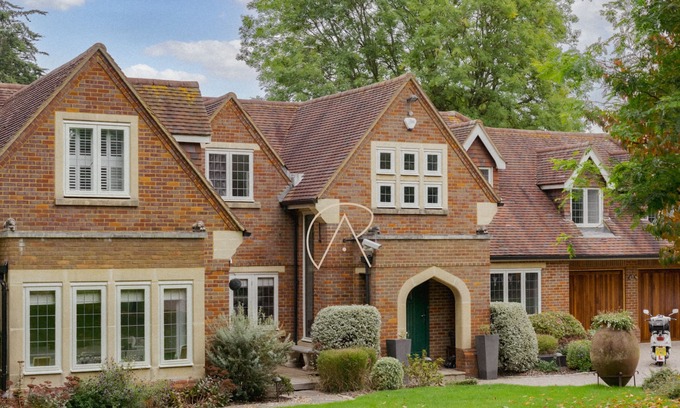 Cookham Dean House | Dreamy 5-Bedroom Home in Cookham