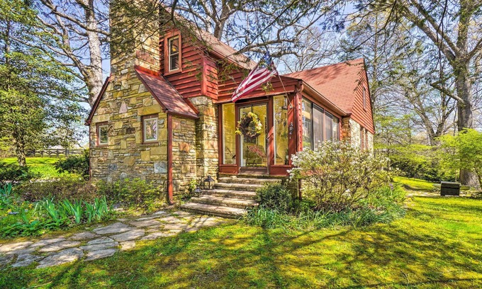 Crossville House | Dreamy Homestead Escape: Patio, Ranch On-Site