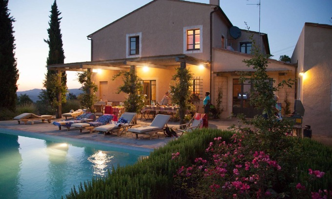 San Casciano dei Bagni Villa | Dreamy Villa in Val d'Orcia. Airco, Heated Pool