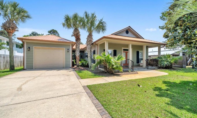 Gulfview Heights House | Drift Away