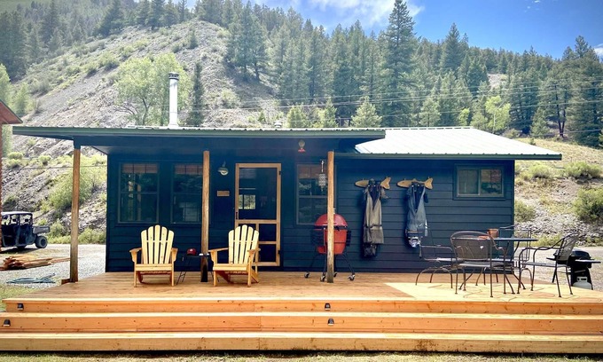 Lake City Cabin | Driftwood - Ox Yoke #8 - Newly Updated Cabin That Sits Along the Lake Fork of the Gunnison River