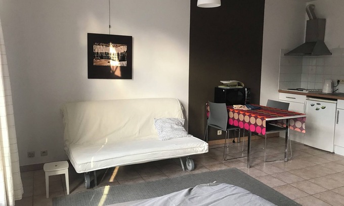 Gembloux Apartment | Drop off your suitcases: Convenient, comfortable and very clean Erasmus