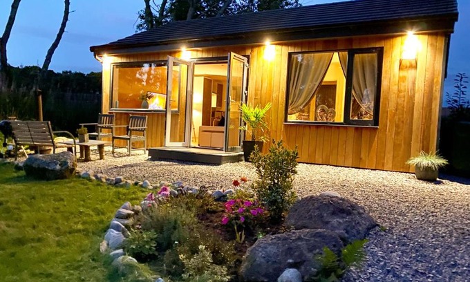 Knockbain Apartment | Druid House Lodge