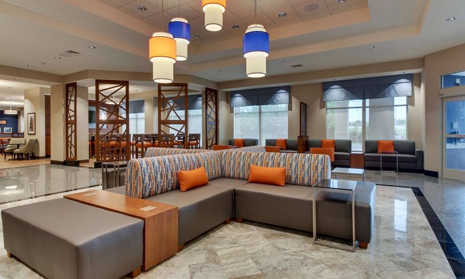 Ashley Oaks Hotel | Drury Inn & Suites Knoxville West