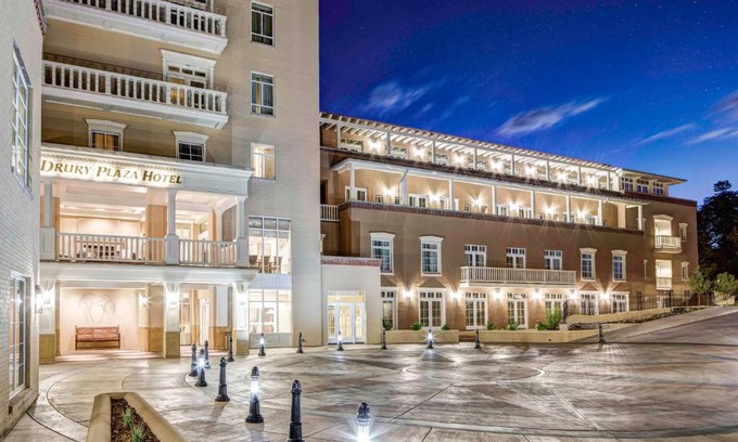 Downtown Santa Fe Hotel | Drury Plaza Hotel in Santa Fe