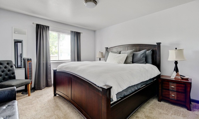 Loveland House | Dual King Suites, 2 Kitchen/Living Spaces & Game Room ~ A Gem on Turquoise St