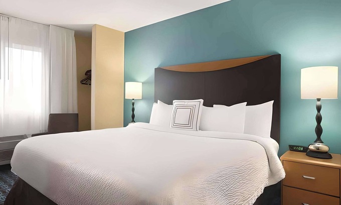Dubuque Hotel | Dubuque Inn & Suites