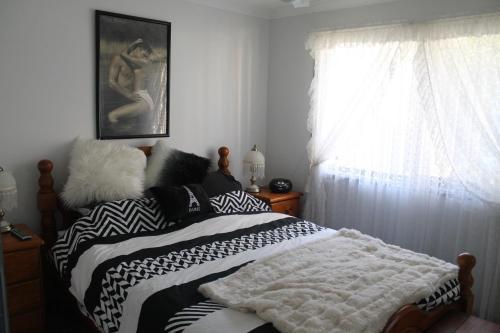 Raymond Terrace Villa | Ducati's B and B