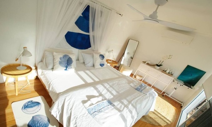 Midge Point Bed & Breakfast | Duende Whitsundays Studio
